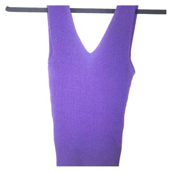 Sexy plunging Ribbed tank - Picture 1 of 2